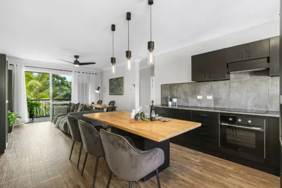 28/17A Upward Street, Cairns City, Qld 4870