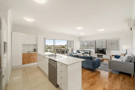 2804/19 Playfield Street, Chermside, Qld 4032