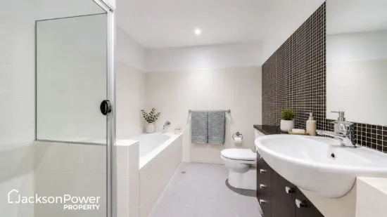 282/80 John Whiteway Drive, Gosford, NSW 2250-Image