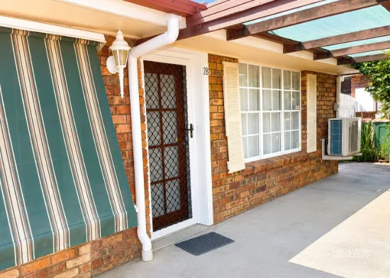 2b Stewart Street, Withcott, Qld 4352
