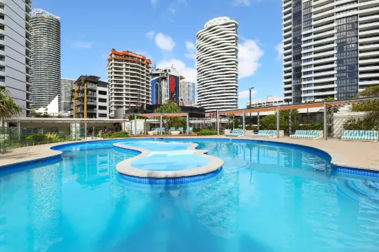 2E/1 Albert Avenue, Broadbeach, Qld 4218-Image