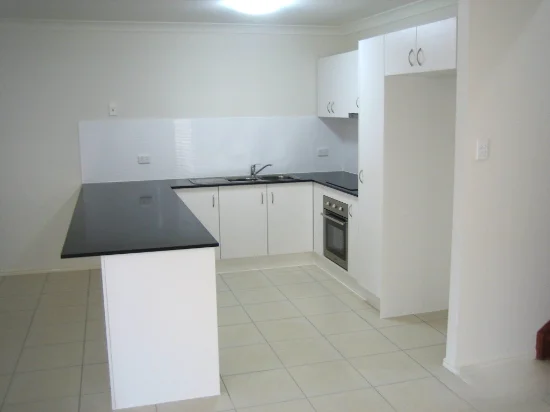 3/1 Freestone Dr, Upper Coomera, Qld 4209