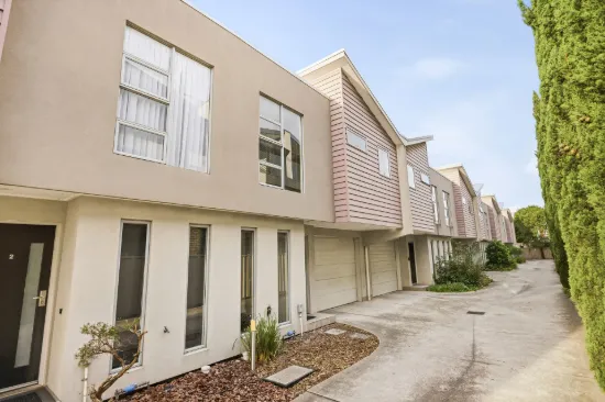 3/10 Rosamond Road, Footscray, Vic 3011