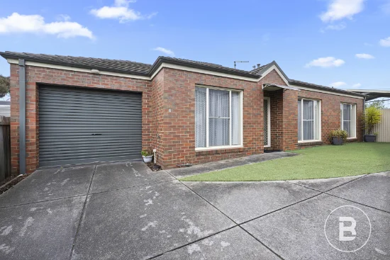 3/11 Alexander Avenue, Wendouree, Vic 3355 - For Sale