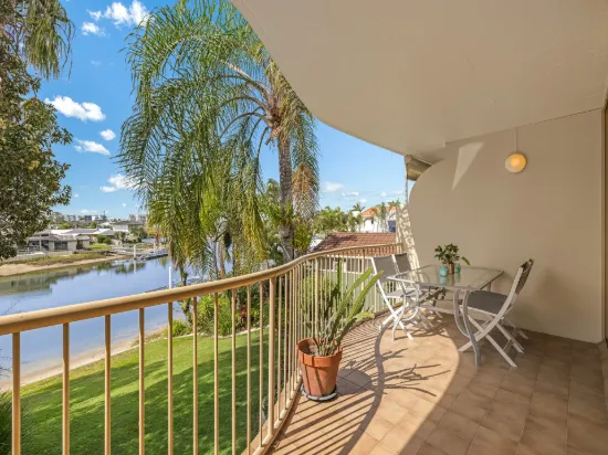 3/11 Quondong Street, Mooloolaba, Qld 4557