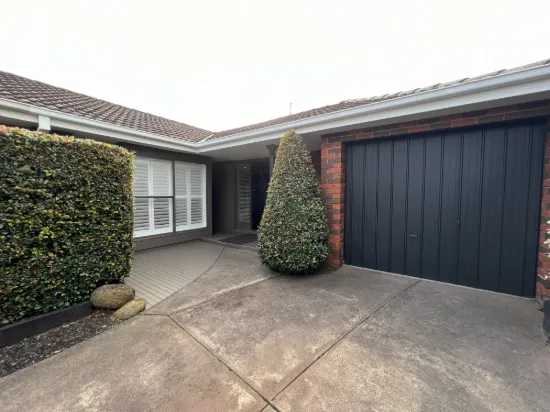 3/13 Alexander Avenue, Mornington, Vic 3931