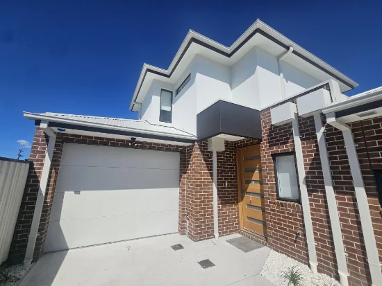 3/13 Ortolan Avenue, Broadmeadows, Vic 3047