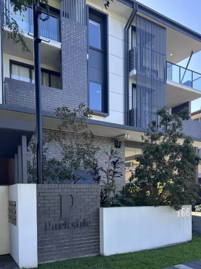 3/166 Norman Avenue, Norman Park, Qld 4170