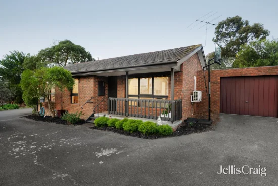 3/2 Airlie Road, Montmorency, Vic 3094