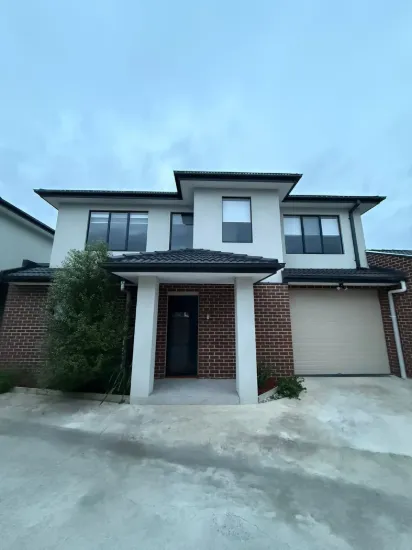 3/2 Gorrie Place, Glenroy, Vic 3046