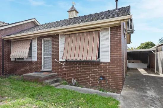3/2 Oleander Drive, St Albans, Vic 3021