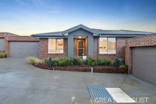3/2 Stockhaven Circuit, Langwarrin, Vic 3910