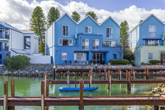 3/20 Apollo Place, Halls Head, WA 6210