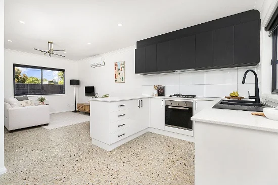 3/214 Plummer Street, South Albury NSW 2640-Image