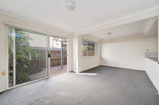 3/215-217 Bradman Avenue, Maroochydore, Qld 4558-Image