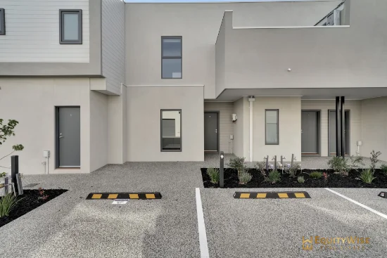 3/23 Boxer Drive, Wyndham Vale, Vic 3024