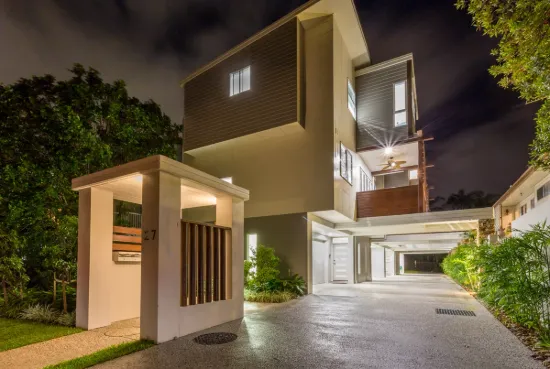 3/27 Burleigh Street, Burleigh Heads, Qld 4220
