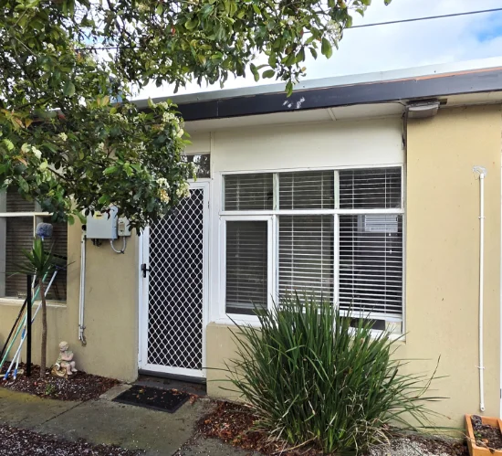 3/27 Derby Road, Herne Hill, Vic 3218