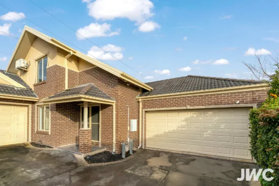3/28 Fromhold Drive, Doncaster, Vic 3108