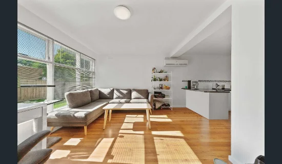3/2A Bruarong Crescent, Frankston South, Vic 3199