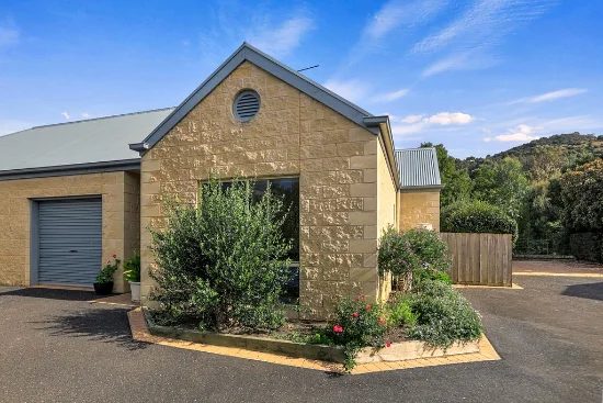 3/3-4 Nizam Quay, Apollo Bay, Vic 3233