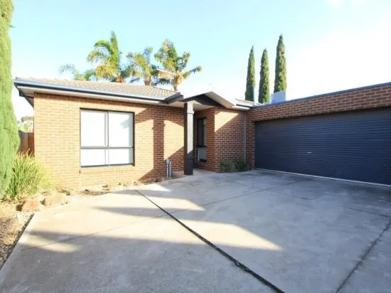 3/34 Civic Parade, Altona, Vic 3018
