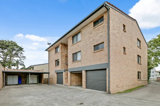 3/34 Goonawarra Drive, Mooloolaba, Qld 4557