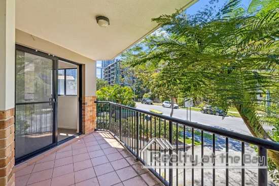 3/4 Waverley Street, Southport, Qld 4215 - For Sale