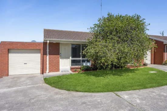 3/44 Torquay Road, Belmont, Vic 3216