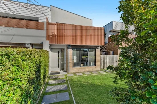 3/480 Haughton Road, Clayton South, Vic 3169
