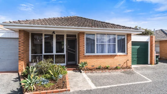 3/5 Hope Court, Frankston, Vic 3199 - Sold