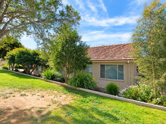 3/5 Wilson Street, Kooringal, NSW 2650