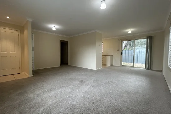 3/56 Hotham Circuit, Thurgoona, NSW 2640