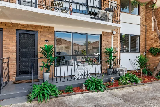 3/56 Rayner Street, Altona, Vic 3018 - For Sale
