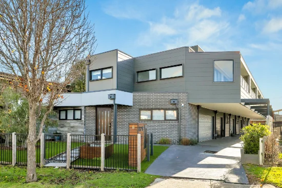 3/6 Beasley Street, Werribee, Vic 3030 - For Rent