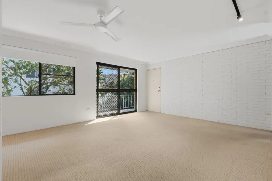 3/61 Bayview Street, Runaway Bay QLD 4216-Image