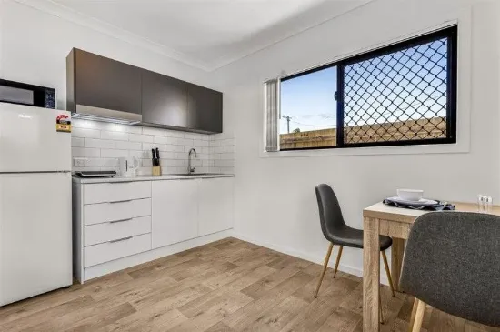 3/6A Hayes St, Raceview, Qld 4305