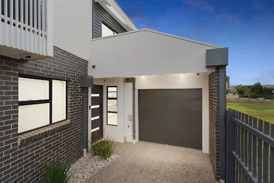 3/9 Neal Court, Altona North, Vic 3025