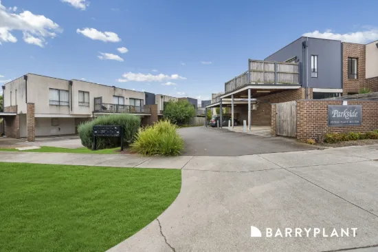 3/9 Petrea Place, Harkness, Vic 3337