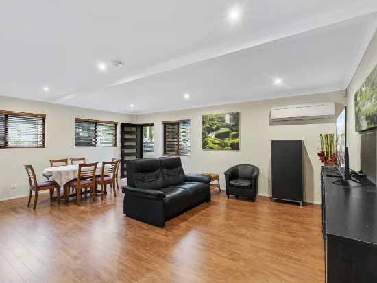 3 Kiparra Street, Mansfield, Qld 4122