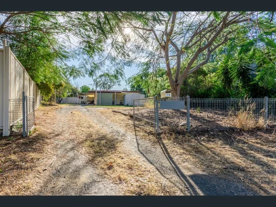 3 Suncross Place, Emerald, Qld 4720