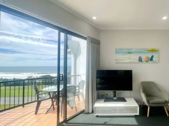 30/136-138 Alexandra Parade, Alexandra Headland, Qld 4572