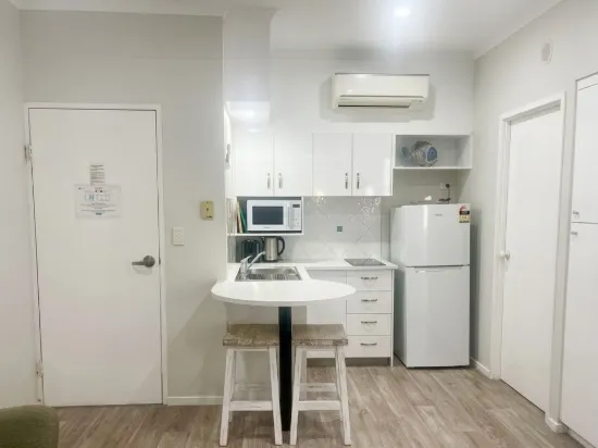 30/136-138 Alexandra Parade, Alexandra Headland, Qld 4572-Image