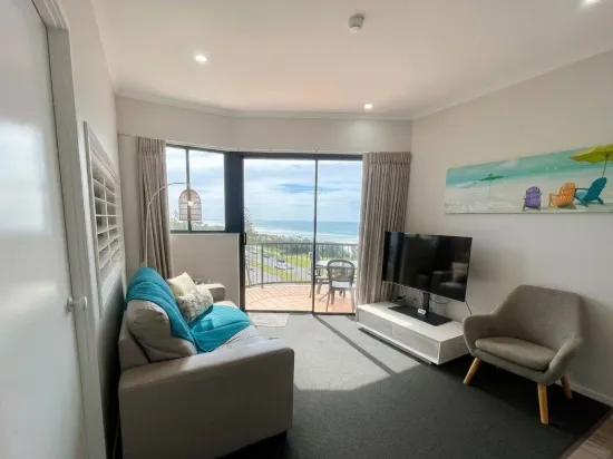 30/136-138 Alexandra Parade, Alexandra Headland, Qld 4572-Image
