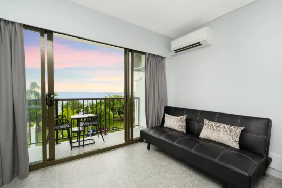 301/75-77 The Strand, North Ward, Qld 4810-Image