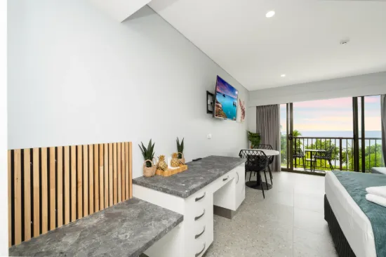 301/75-77 The Strand, North Ward, Qld 4810-Image