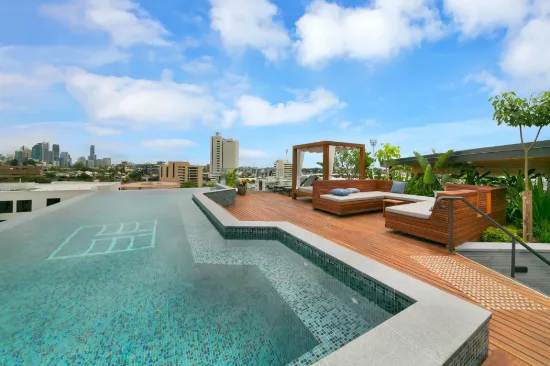 303/17 Gibbon St, Woolloongabba, Qld 4102