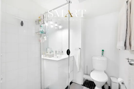 303/3 Oak Avenue, Surfers Paradise, Qld 4217-Image