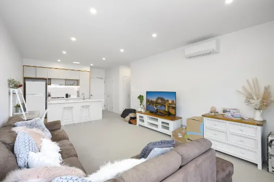 306/101A Lord Sheffield Circuit, Penrith, NSW 2750