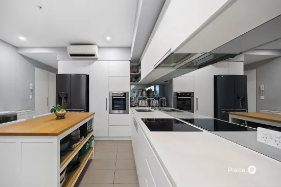 30602/300 Old Cleveland Road, Coorparoo, Qld 4151-Image